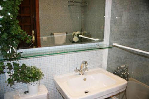 La Via Mezquita Hotel Seville Luaran gambar